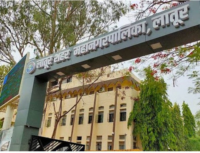 लातूर मनपा निवडणूक : दोन दिवसांत ५१३ अर्जांची विक्री, दाखल एकही नाही.